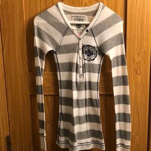 Like new! Long and flattering tunic top by VS PINK